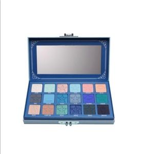 Jeffree Star Blue Blood Palette